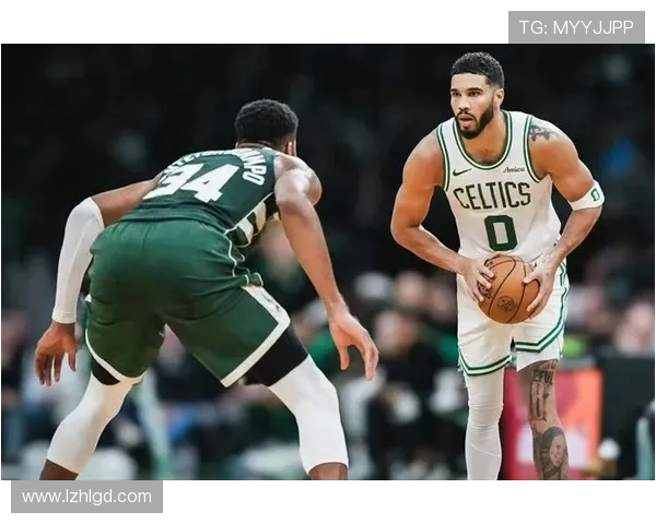 字母哥质疑裁判为何不将比赛用球交给蒂耶罗的原因解析 字母哥质疑裁判为何不将比赛用球交给蒂耶罗的原因解析